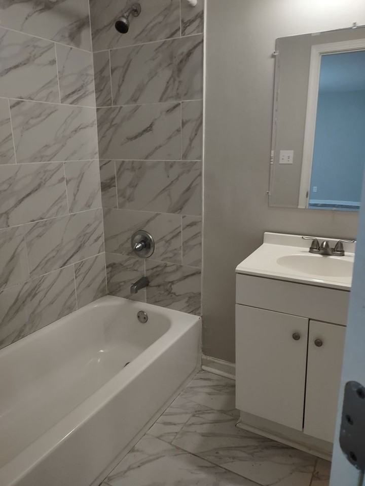 1305 5th Pl Nw - Photo 5 of 10