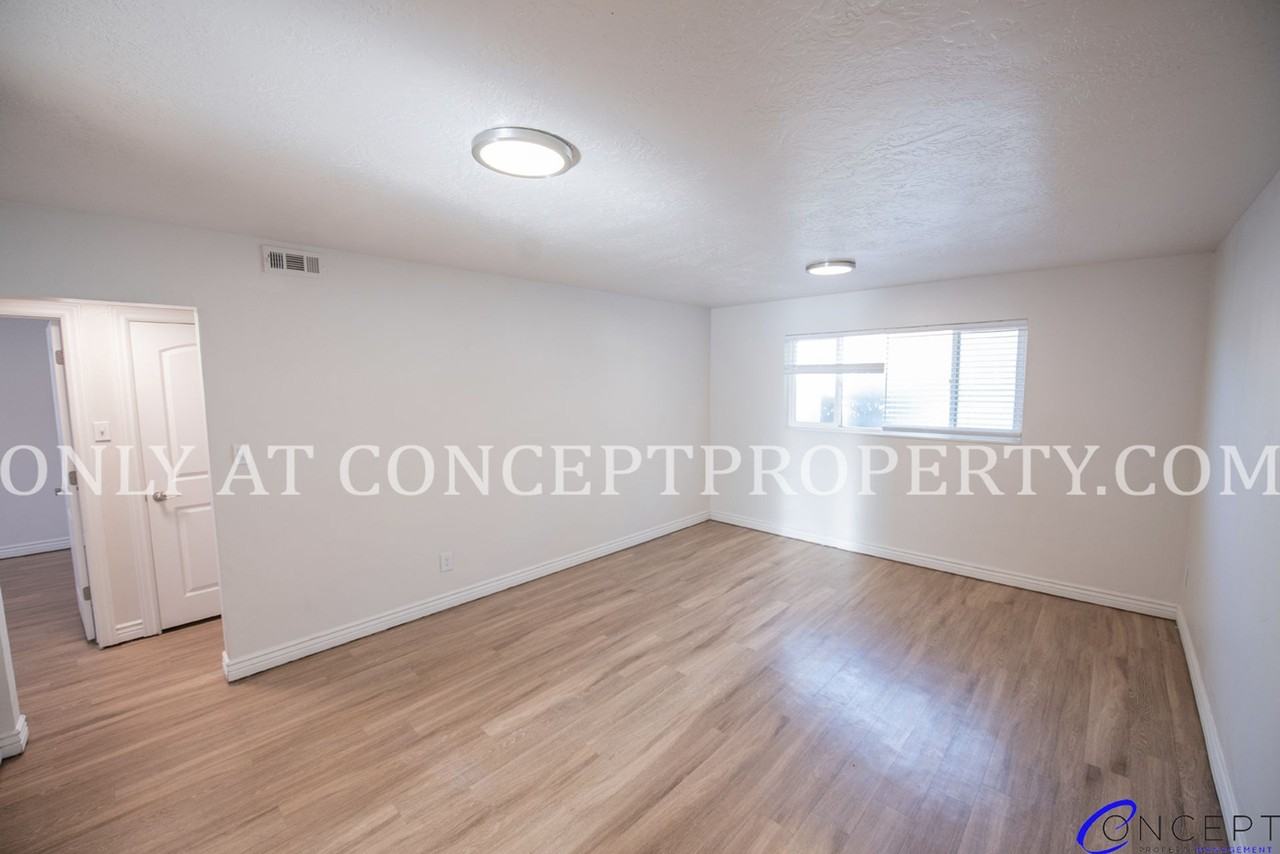 Bountiful Shadows - Photo 7 of 29