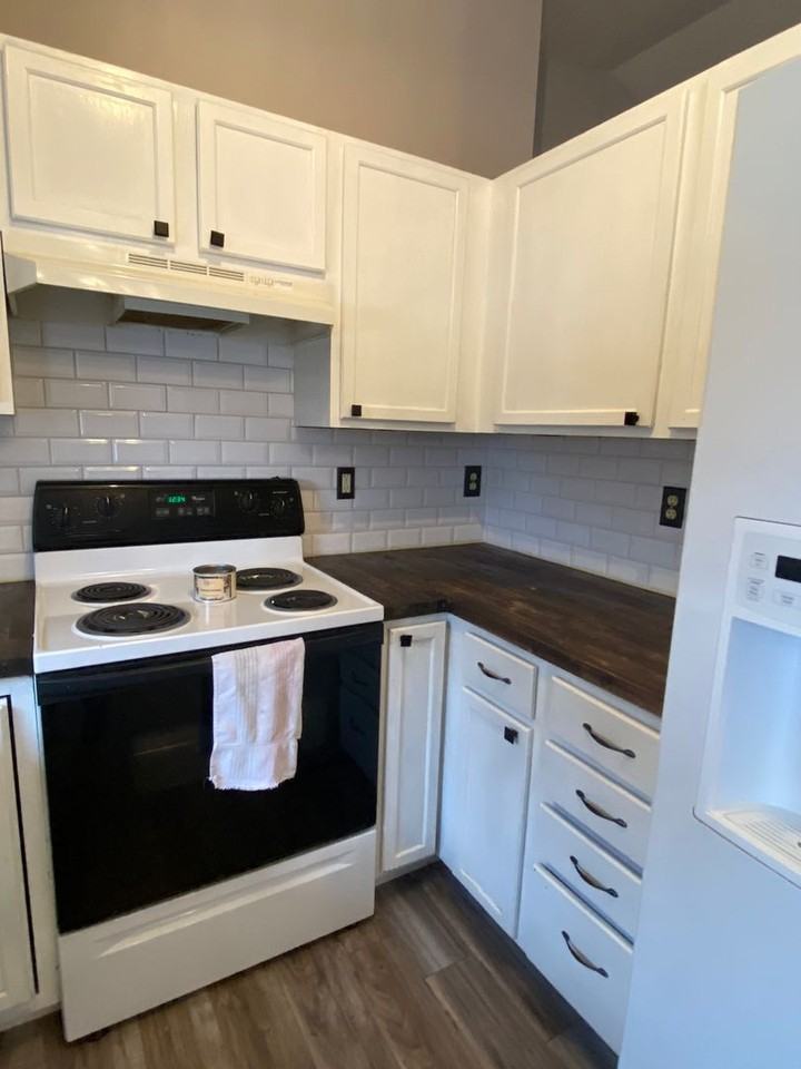 10802 W Carr Ave - Photo 6 of 27