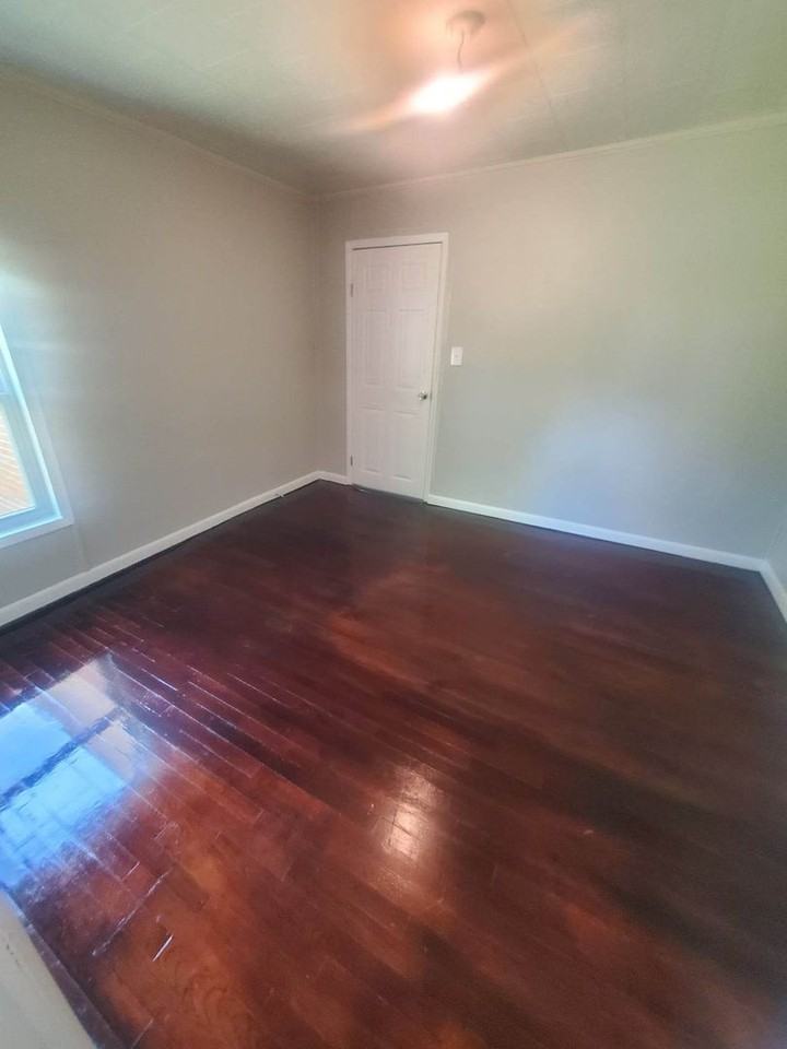 303 Martin Luther King Jr Dr - Photo 4 of 14