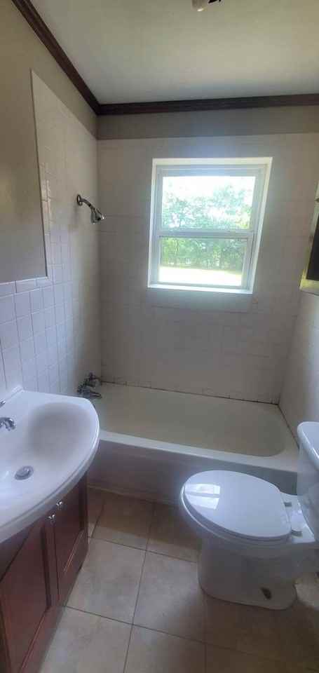 303 Martin Luther King Jr Dr - Photo 7 of 14