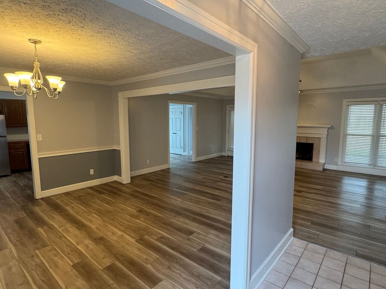 6430 Chappelle Ln - Photo 2 of 32