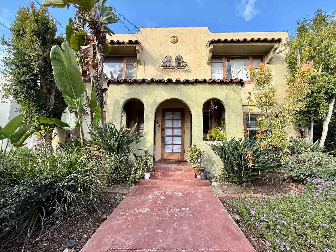 2036 29th St - Photo 5 of 21