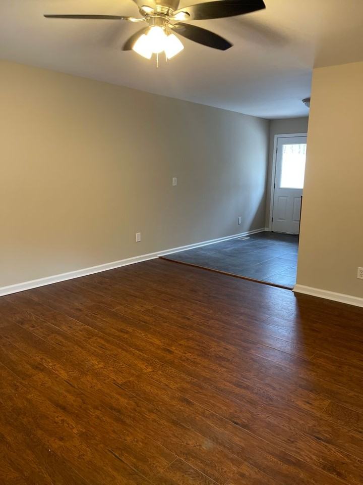 1655 Nutmeg St - Photo 5 of 16