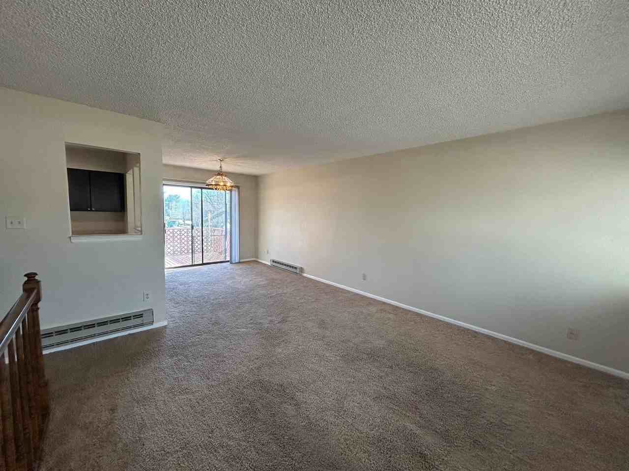 2412 Amherst St - Photo 3 of 13