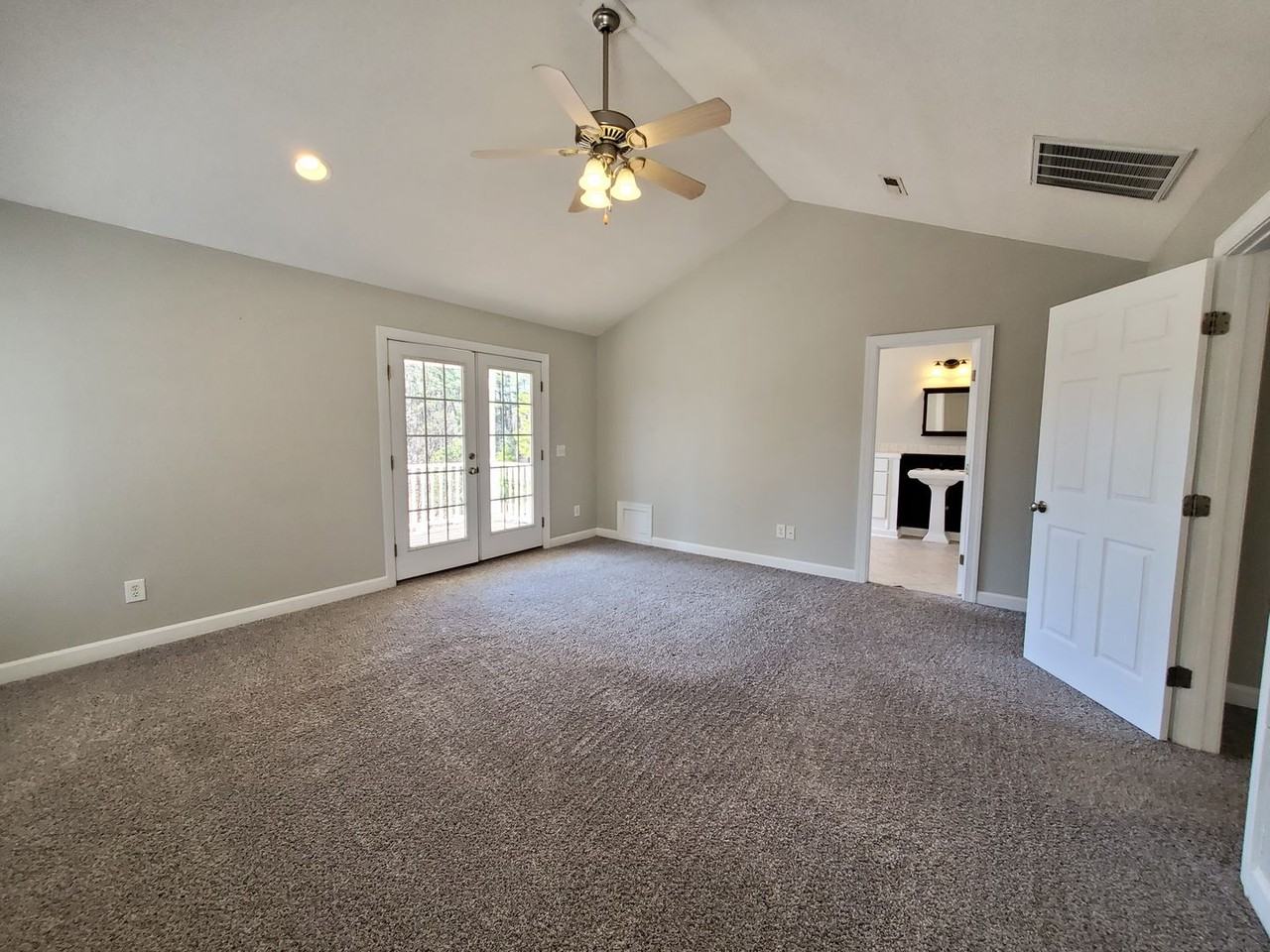 958 Flynn Mcpherson Rd - Photo 5 of 41