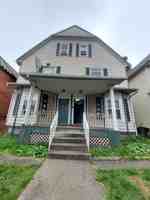 featured image of 914 Madison Ave