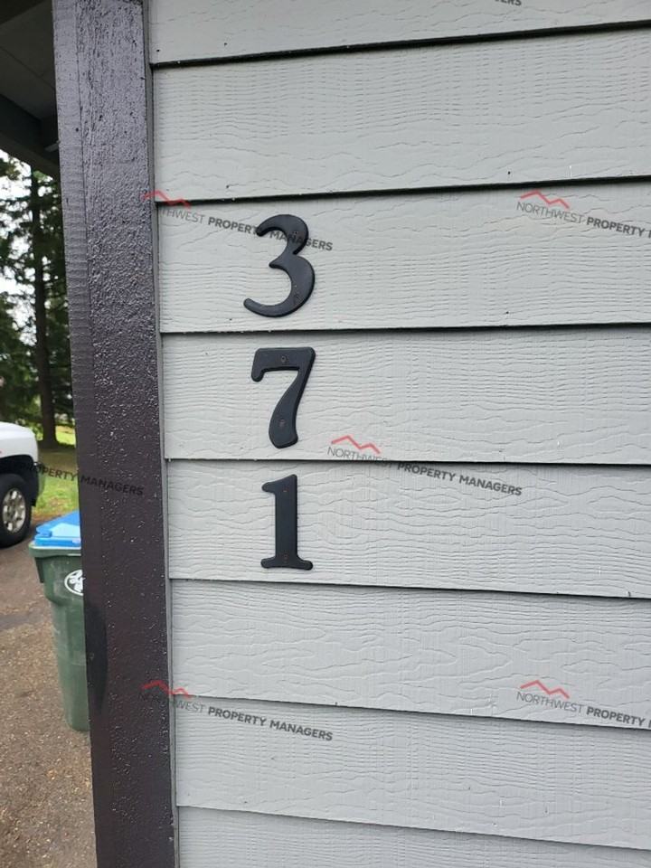 371 Se Valley View Way - Photo 2 of 23