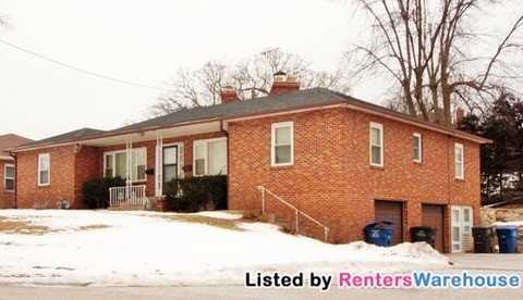 425 44th St - Photo 2 of 2