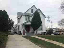 featured image of 2901 S 43rd St