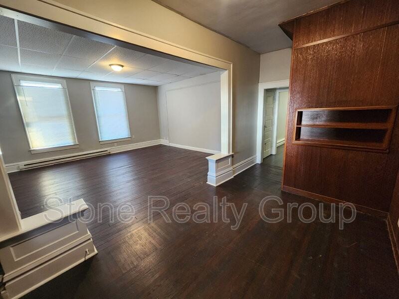 1527 Ohio St #1 - Photo 2 of 9