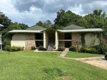 3200 Aquarius Dr - Photo 1 of 1