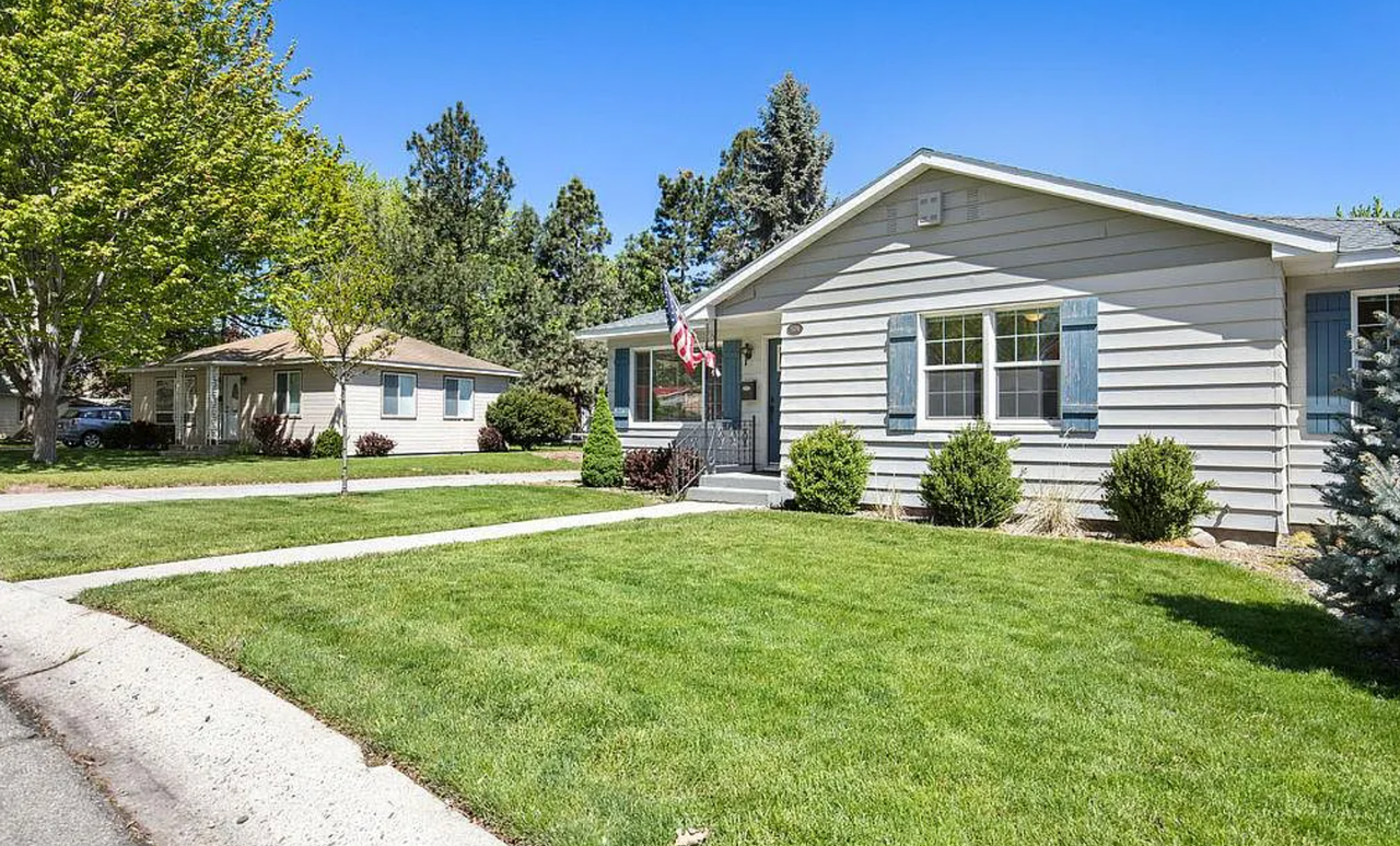 5524 W Sites Dr - Photo 2 of 38