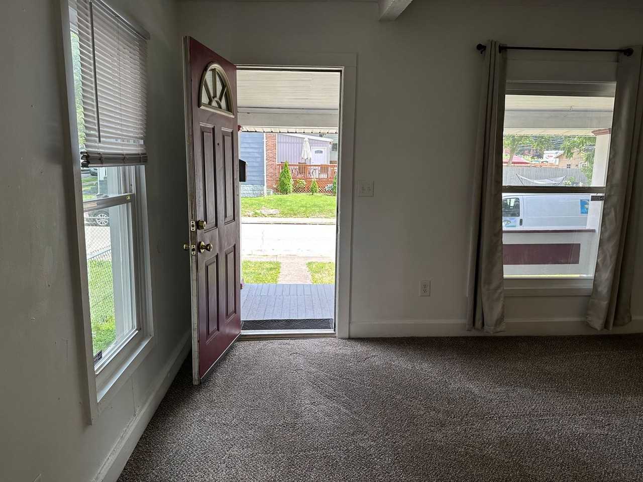 2497 2497 & 2499 Adams Ave. - Photo 6 of 22