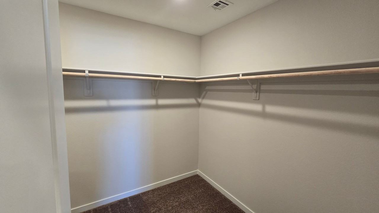 853 Angwin Ln - Photo 2 of 26