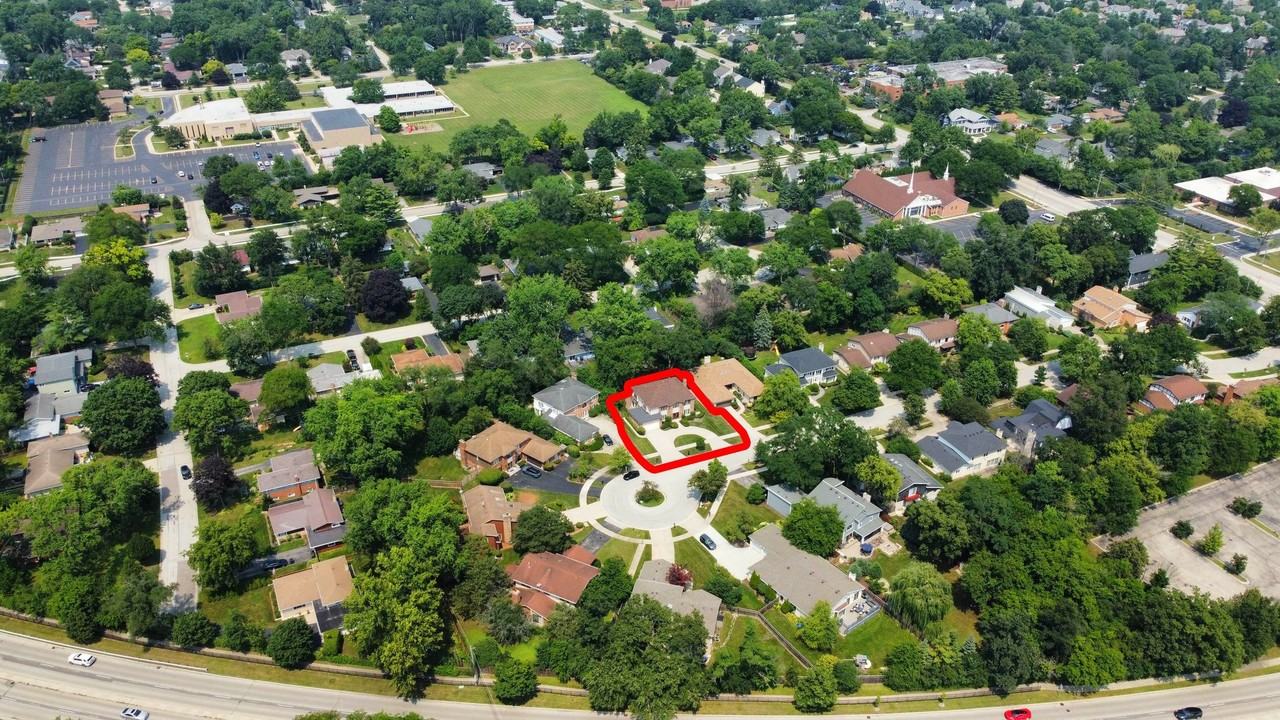 Manu Ct - Photo 3 of 43