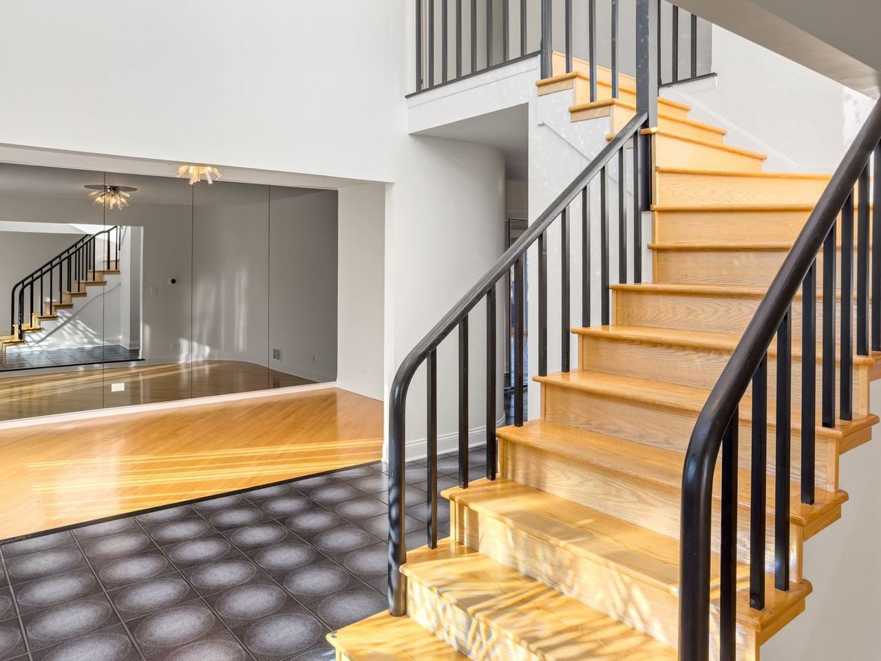 Manu Ct - Photo 4 of 43