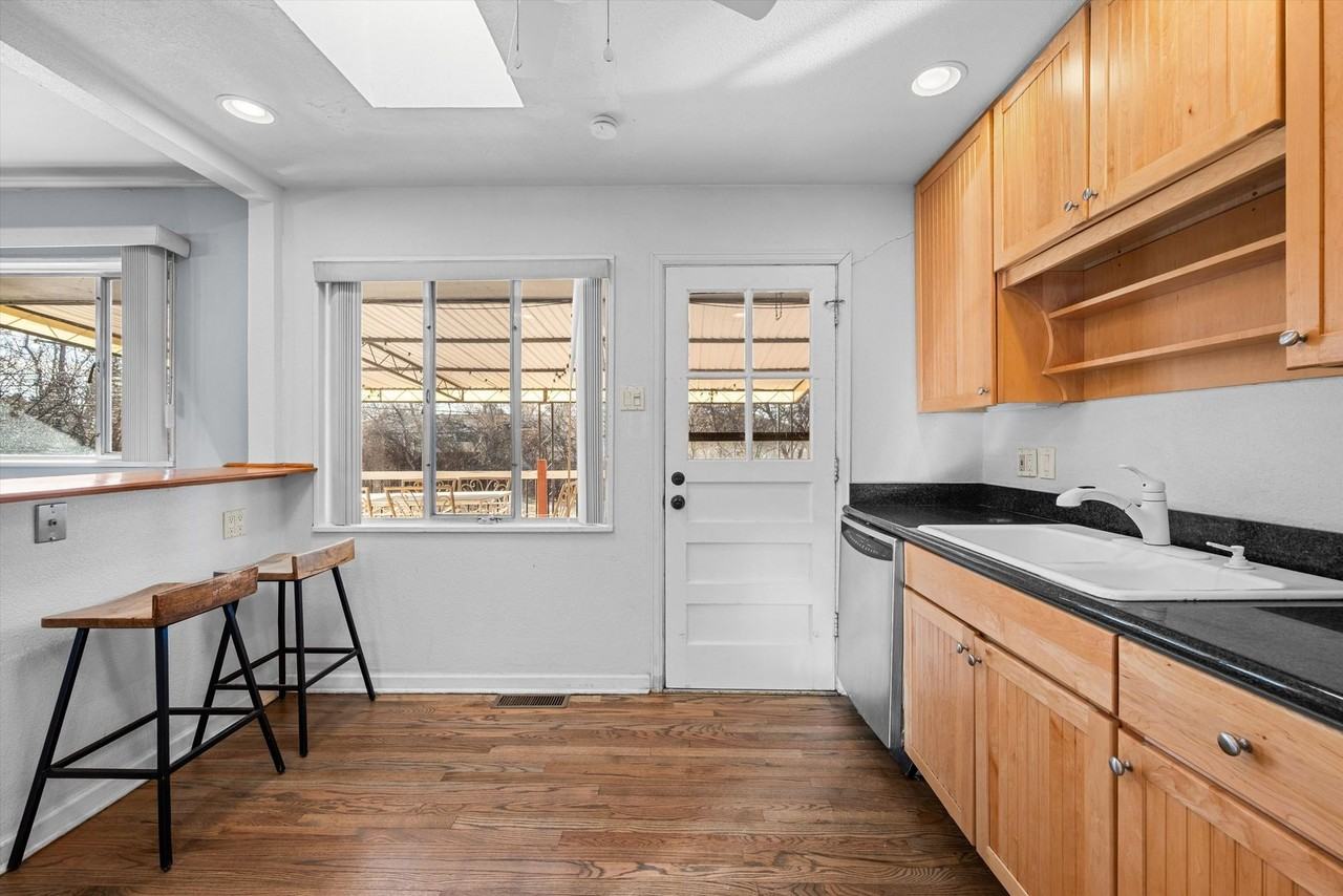 3051 S Krameria St - Photo 7 of 18