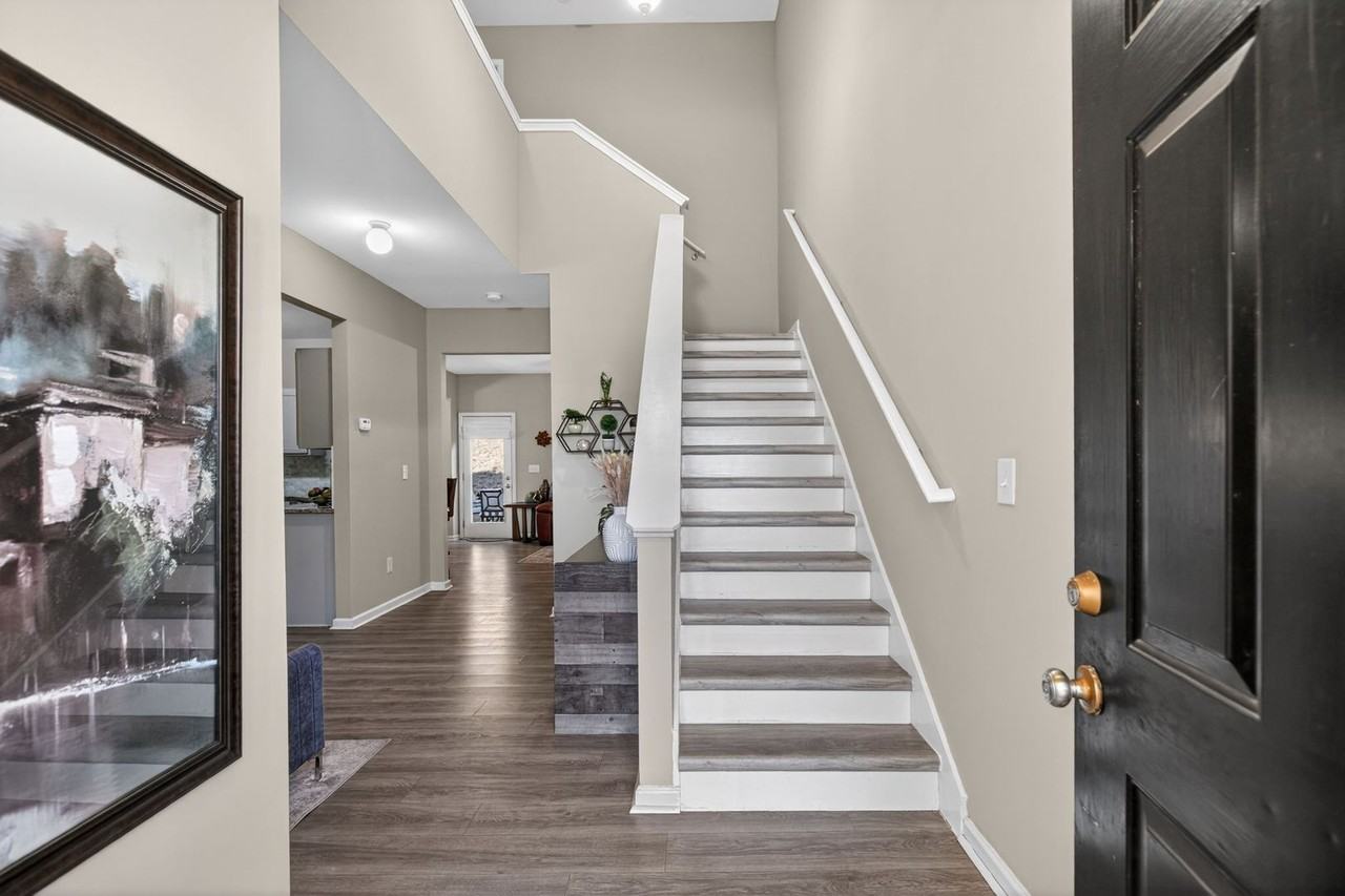 94 Hill Crest Cir - Photo 4 of 37