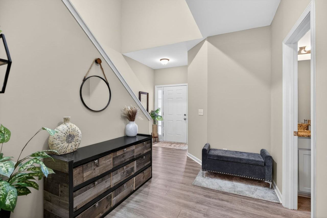 94 Hill Crest Cir - Photo 5 of 37