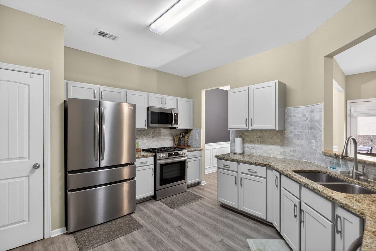 94 Hill Crest Cir - Photo 6 of 37