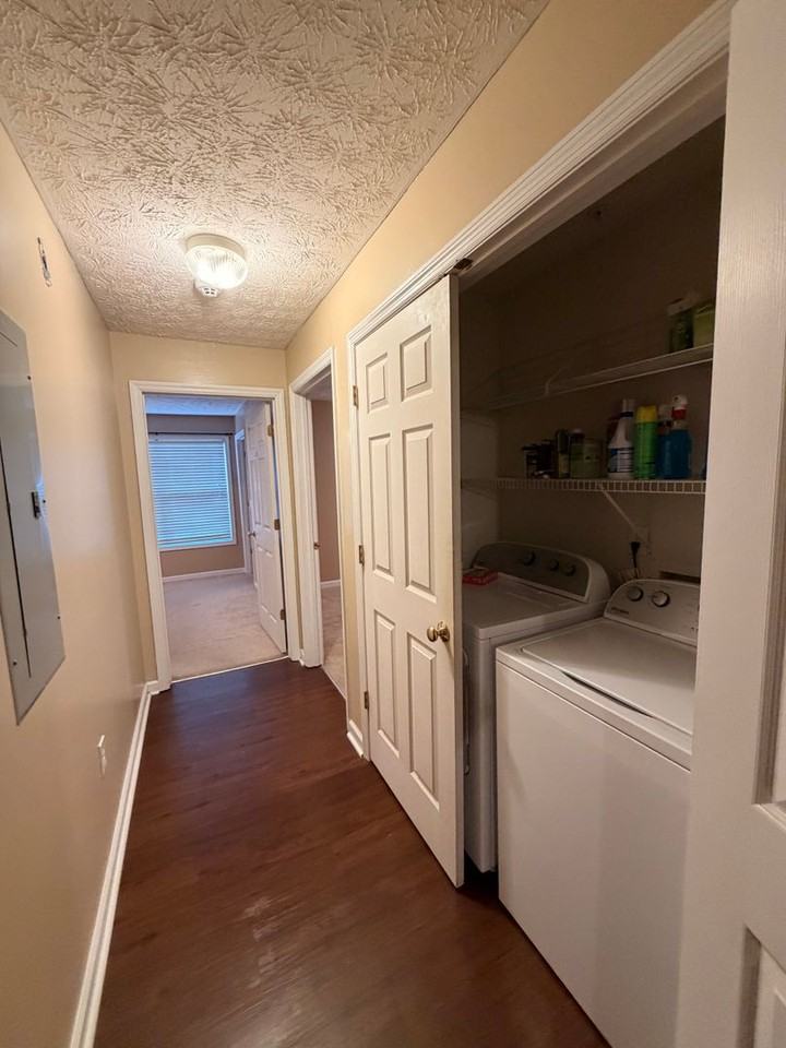 1114 S College St #6-102 - Photo 2 of 13