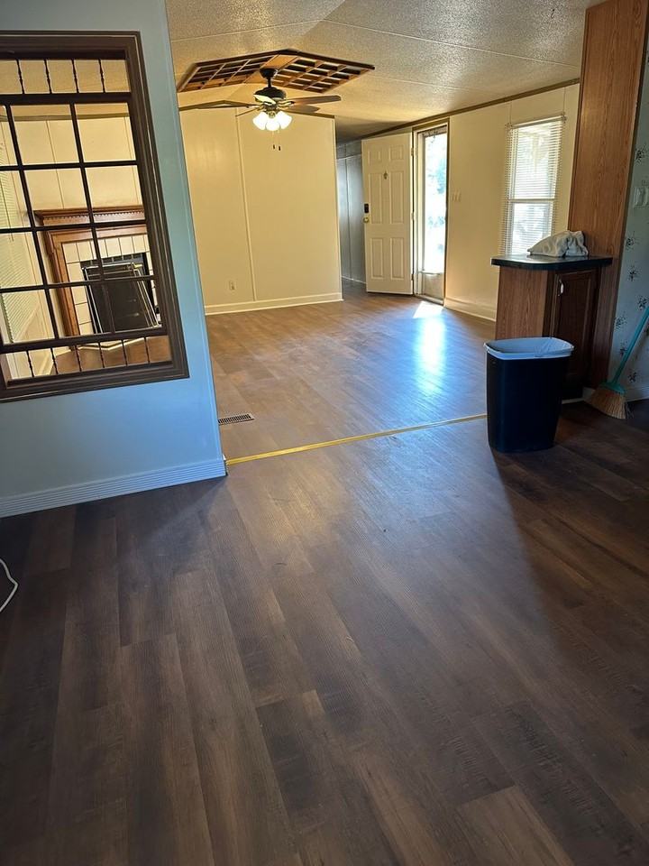 1821 Fort Dale Rd #18 - Photo 2 of 17
