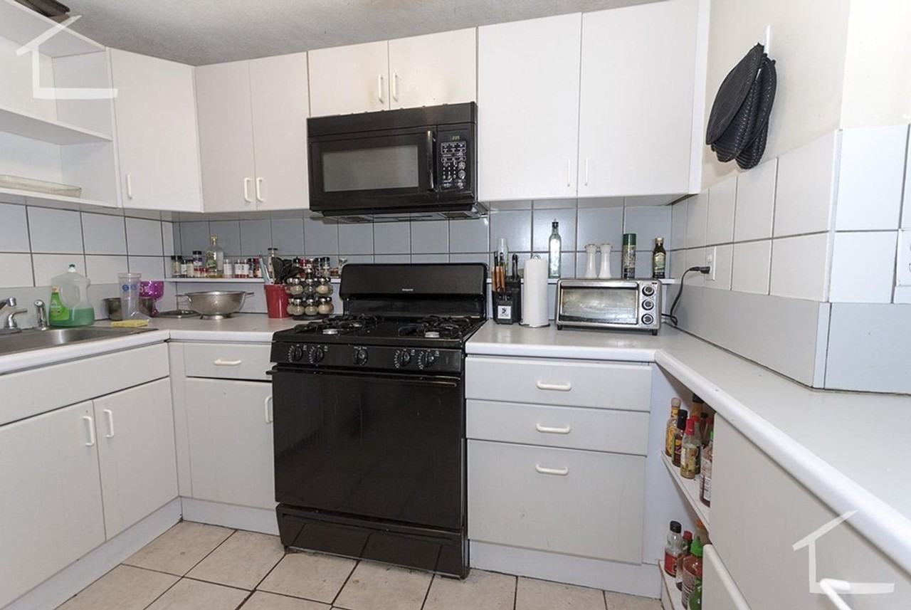 143 Glenville Ave - Photo 3 of 15