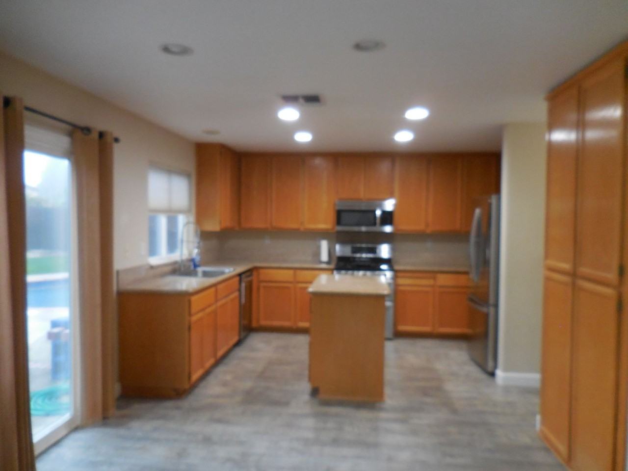 1048 Freshwater Ct - Photo 3 of 20