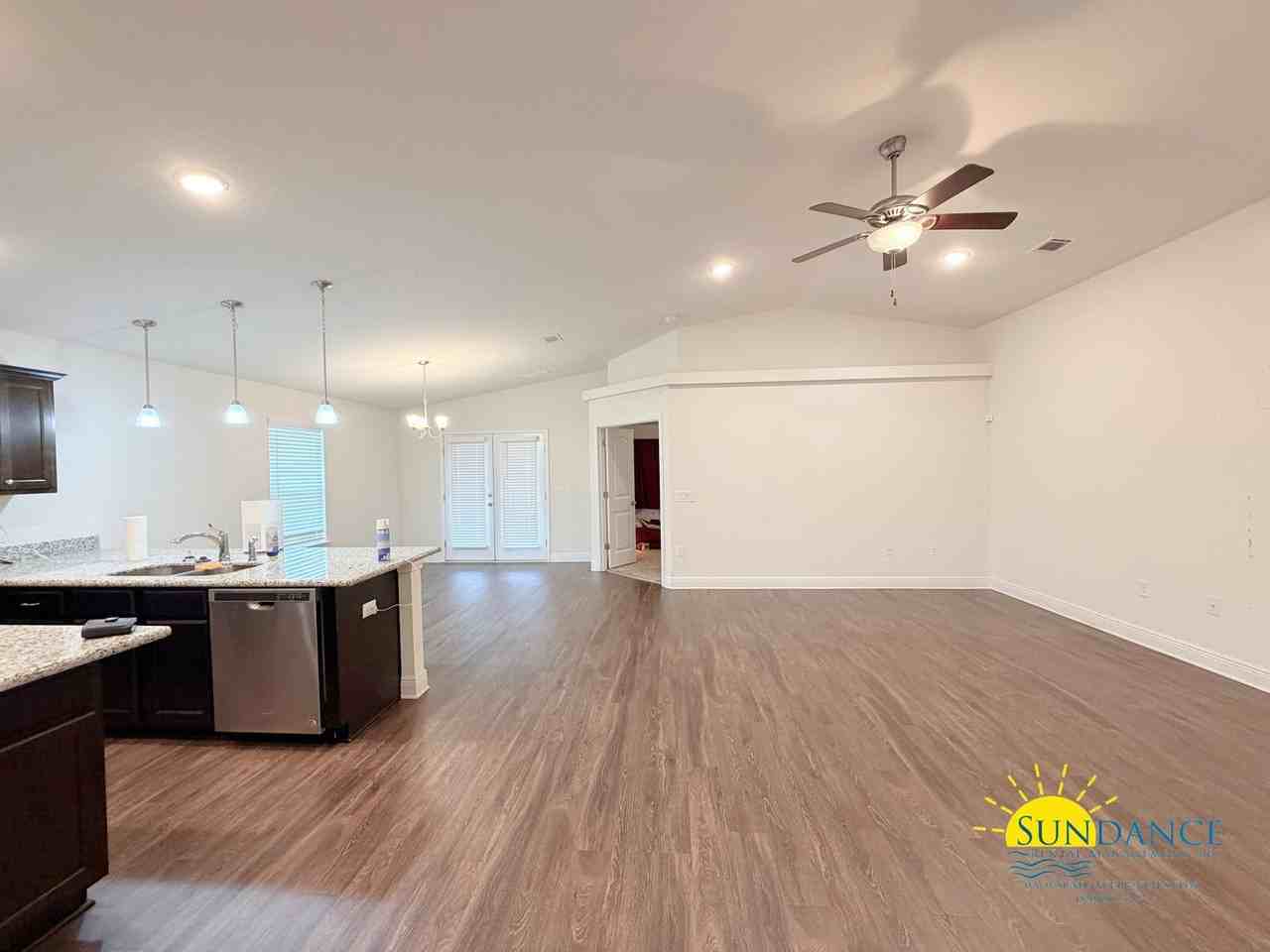 6197 Redberry Dr - Photo 4 of 19