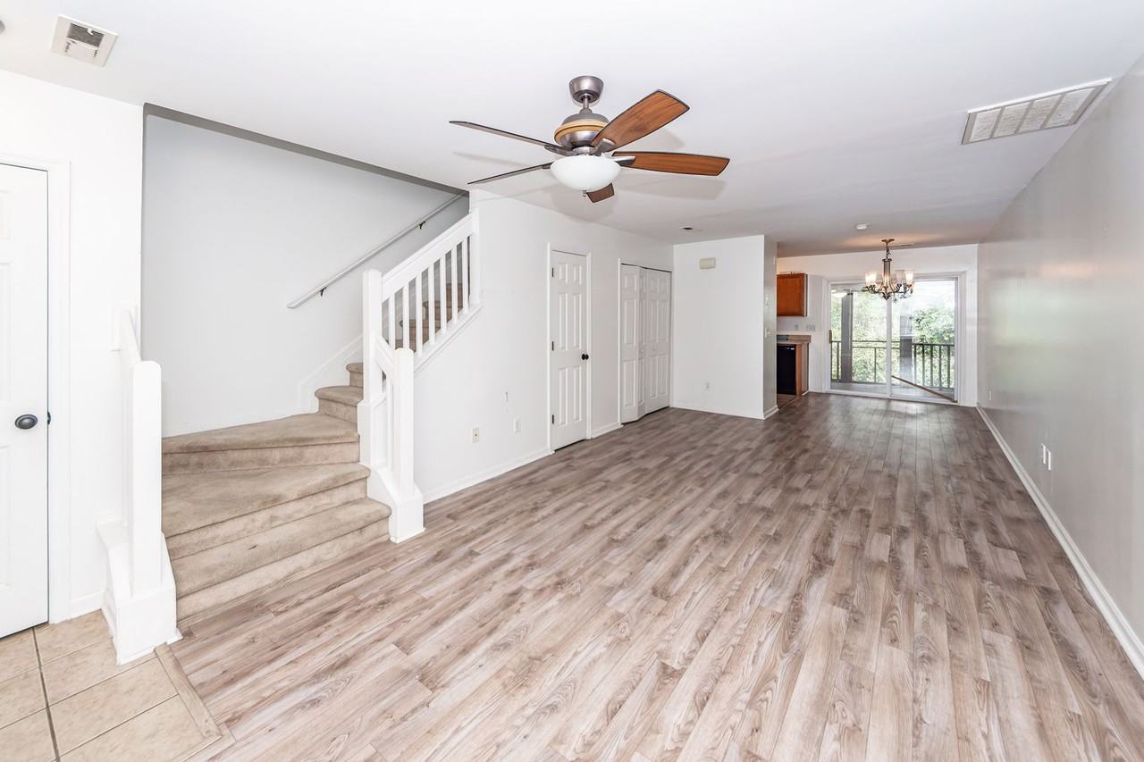 444 Doane Way - Photo 5 of 25