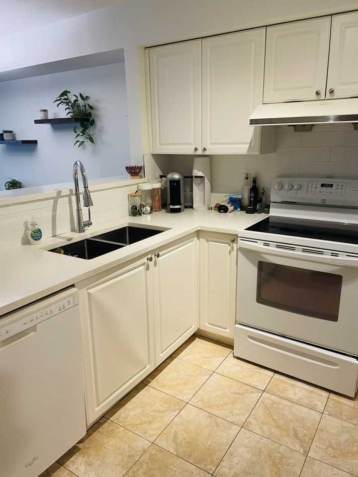 228 E 18th Ave - Photo 7 of 14