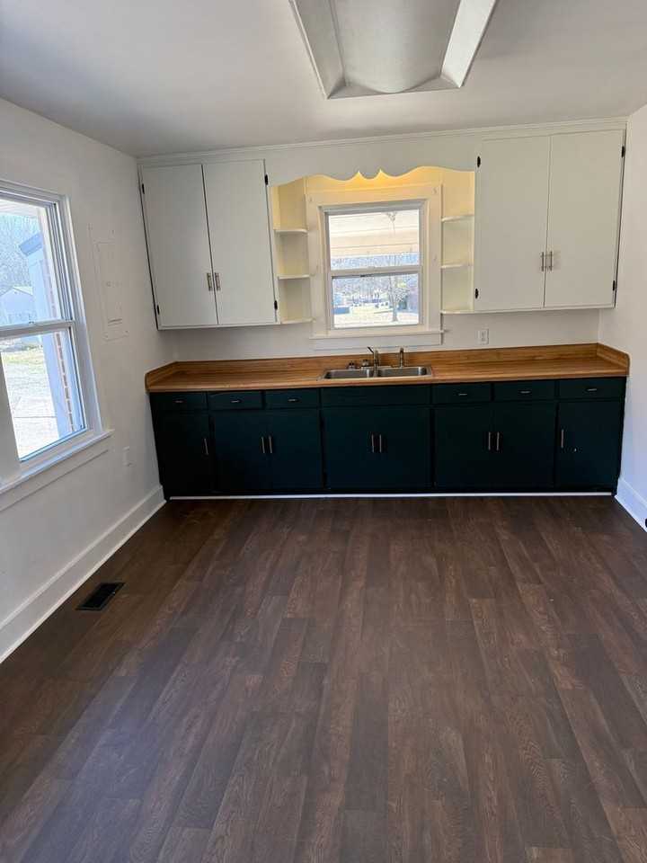 182 Tom Graham Rd - Photo 5 of 13