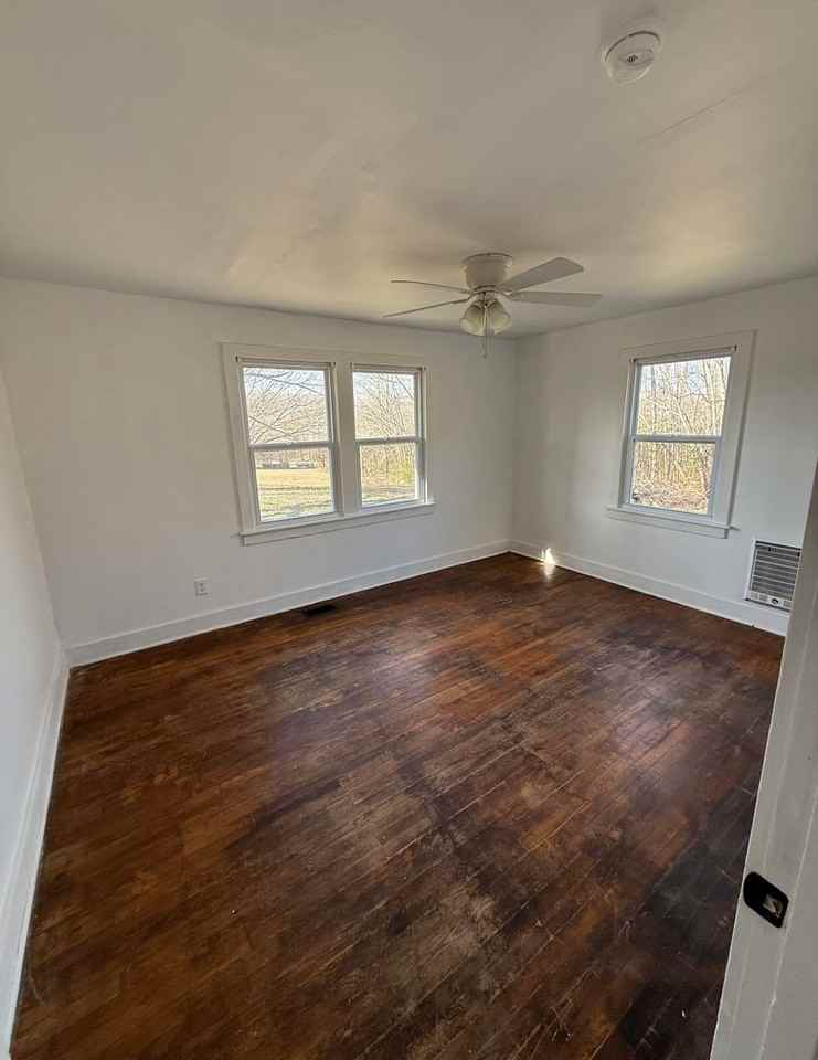 182 Tom Graham Rd - Photo 7 of 13