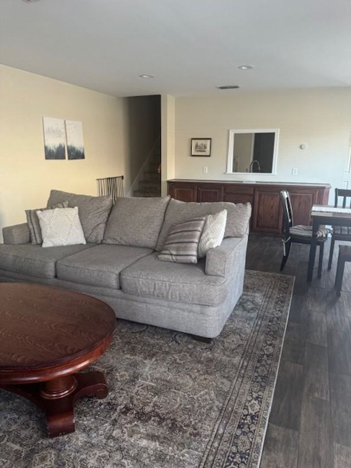 625 Kings Mountain Dr - Photo 5 of 22