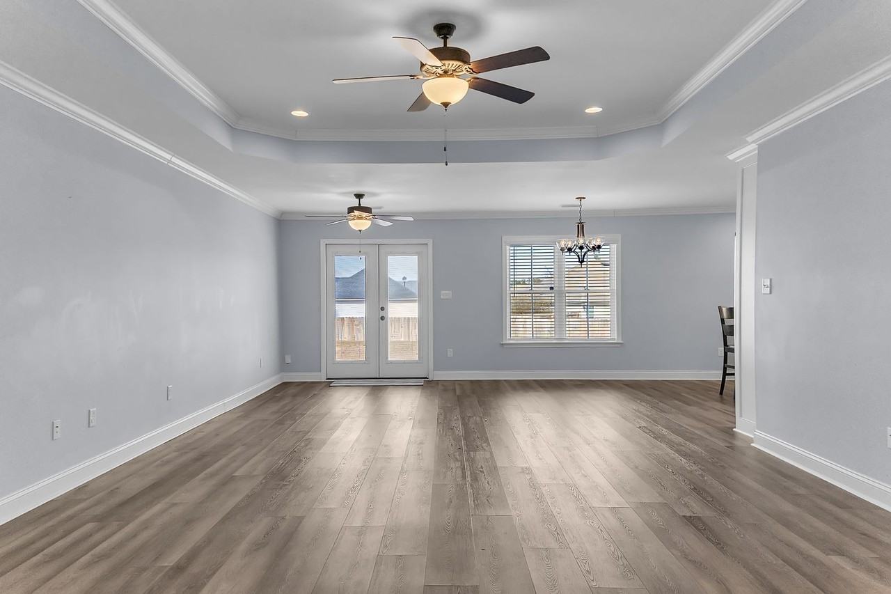 5731 Shasta Pines Way - Photo 3 of 19