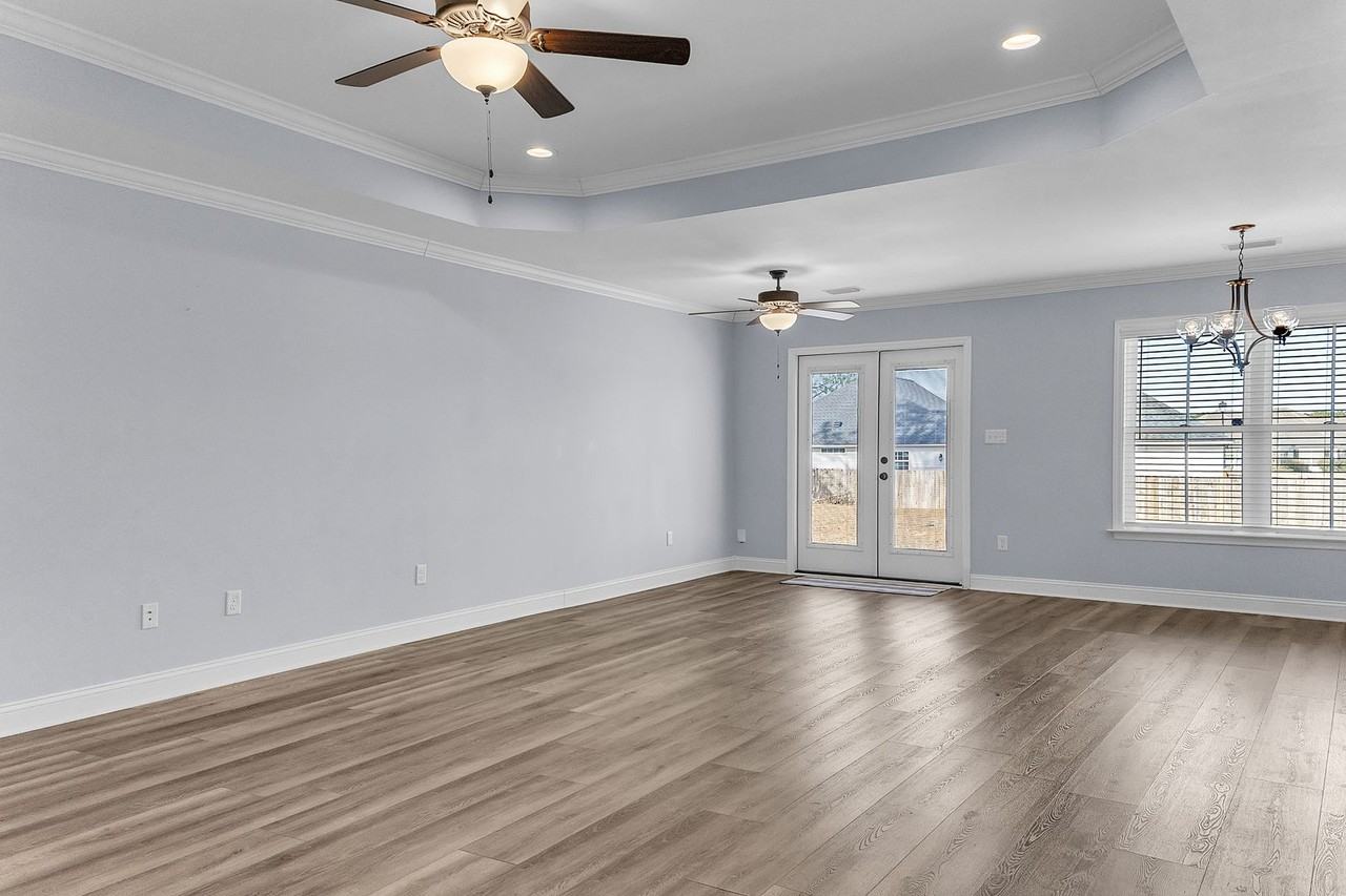 5731 Shasta Pines Way - Photo 4 of 19