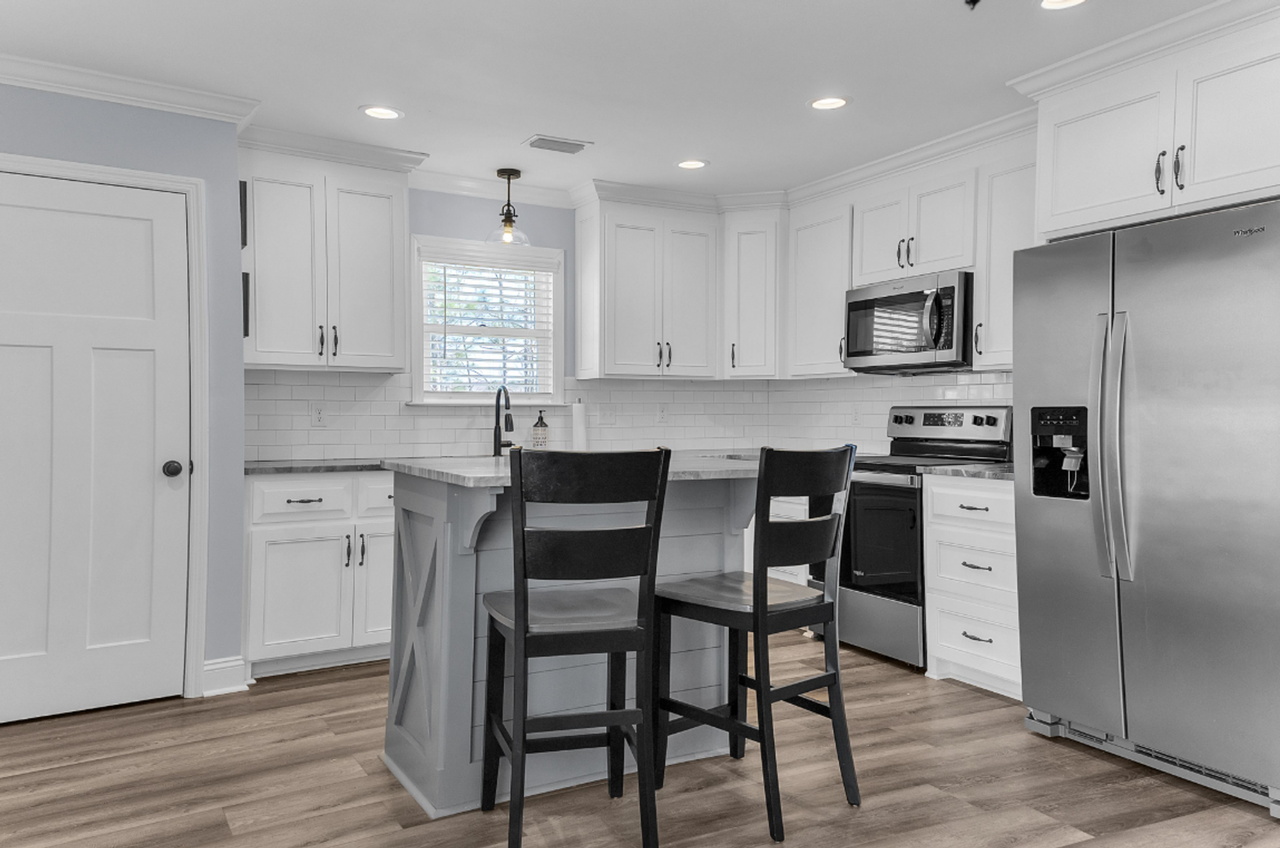 5731 Shasta Pines Way - Photo 6 of 19