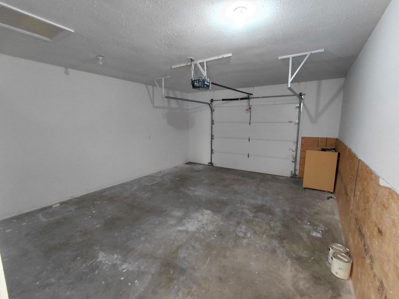 19735 Stirrup Ln - Photo 2 of 15