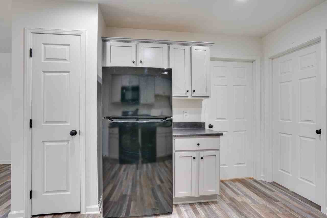 4574 Lafayette Rd A - Photo 2 of 15