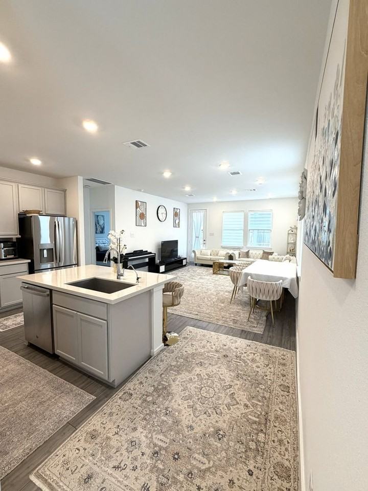 7558 Magnolia Orchid Ln - Photo 5 of 40