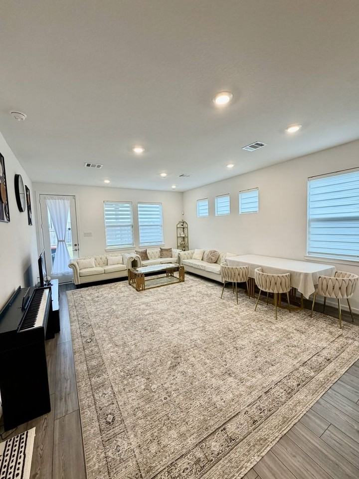 7558 Magnolia Orchid Ln - Photo 6 of 40