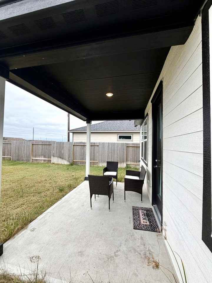 7558 Magnolia Orchid Ln - Photo 6 of 36