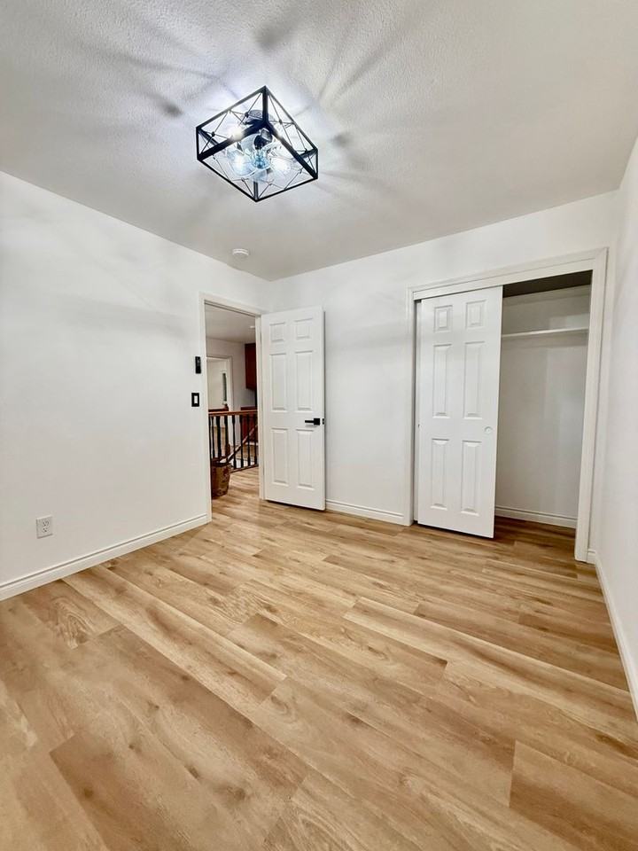 7150 Bell River Way - Photo 4 of 34