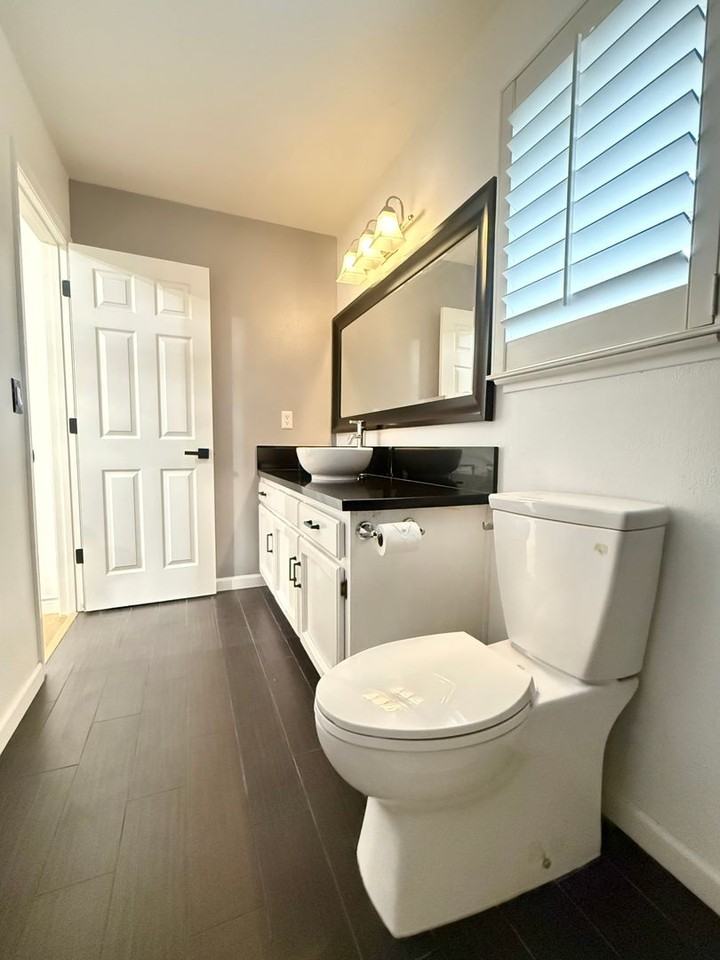 7150 Bell River Way - Photo 5 of 34