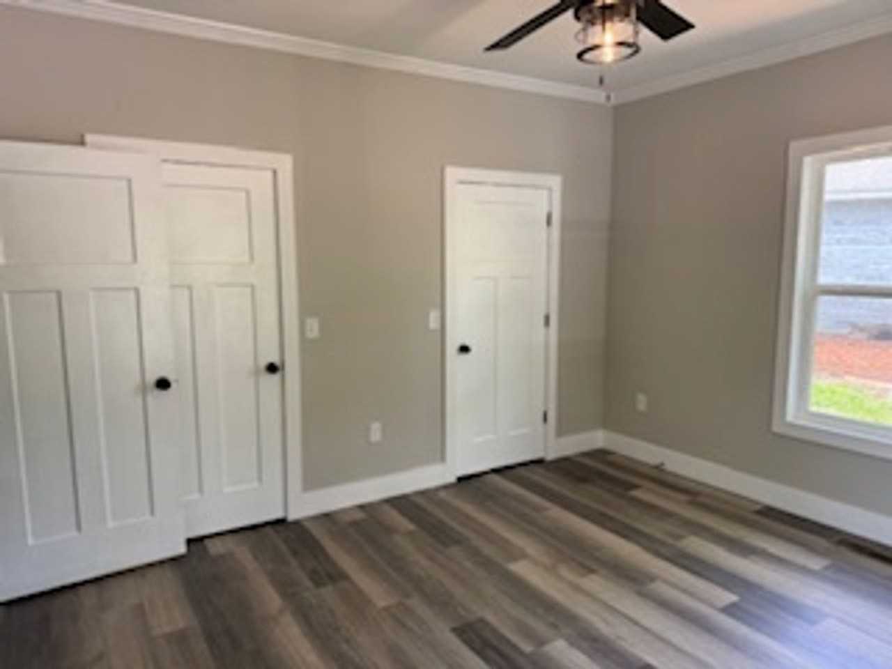 123 Edwards Ave - Photo 6 of 12