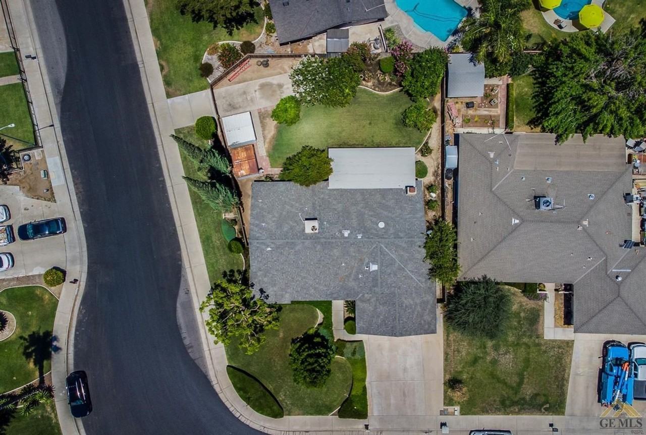 6412 Manchester Ln - Photo 4 of 4