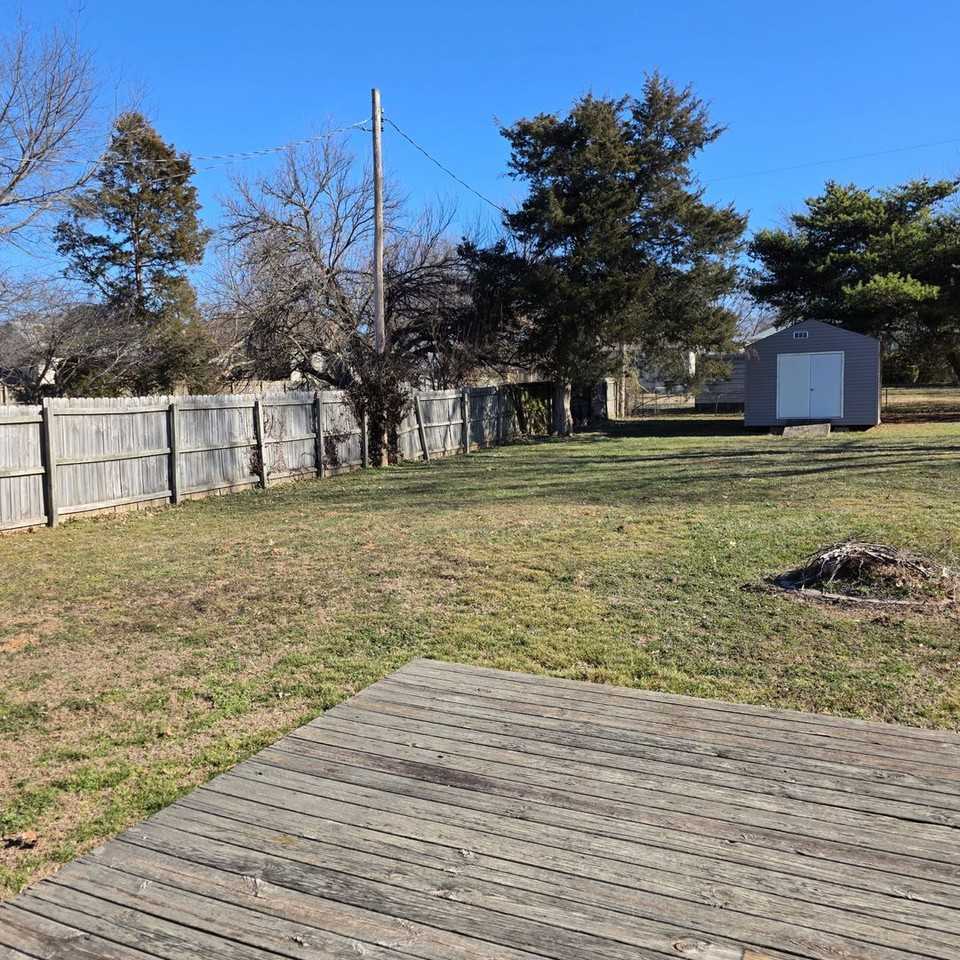 5626 S Stonegate Ave - Photo 4 of 20