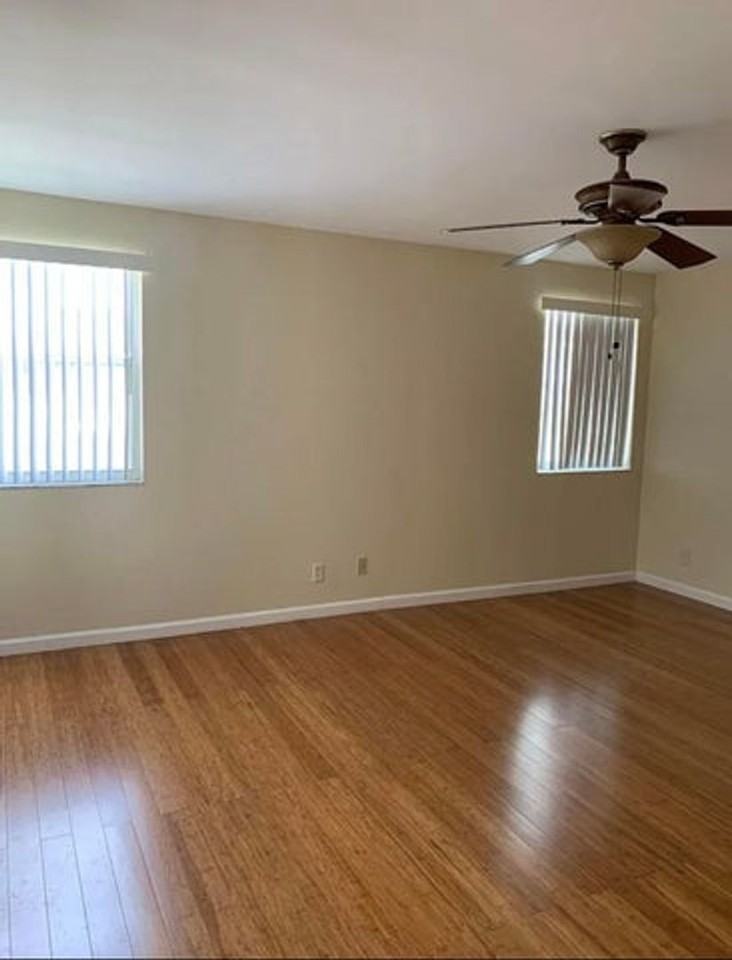 9609 Nw 8th Cir - Photo 7 of 13