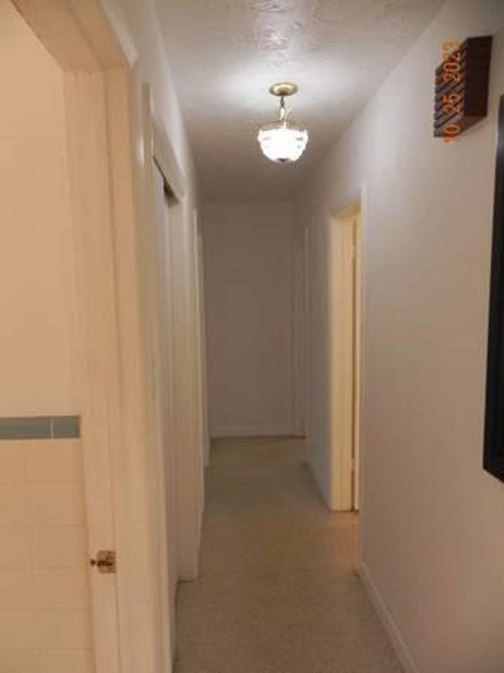 819 N Highland Dr - Photo 4 of 23